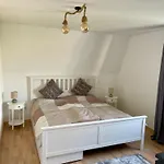 Apartment Gross, Aber Gemuetlich - Citynah *