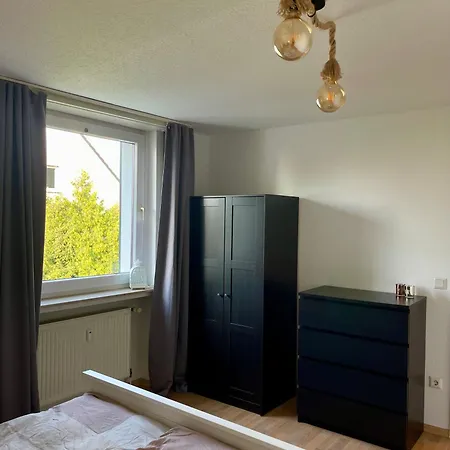 Apartment Gross, Aber Gemuetlich - Citynah