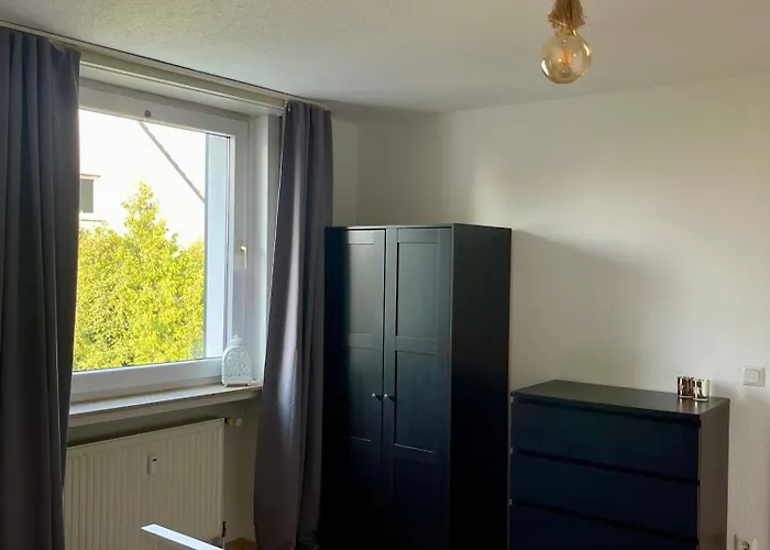 Apartment Gross, Aber Gemuetlich - Citynah